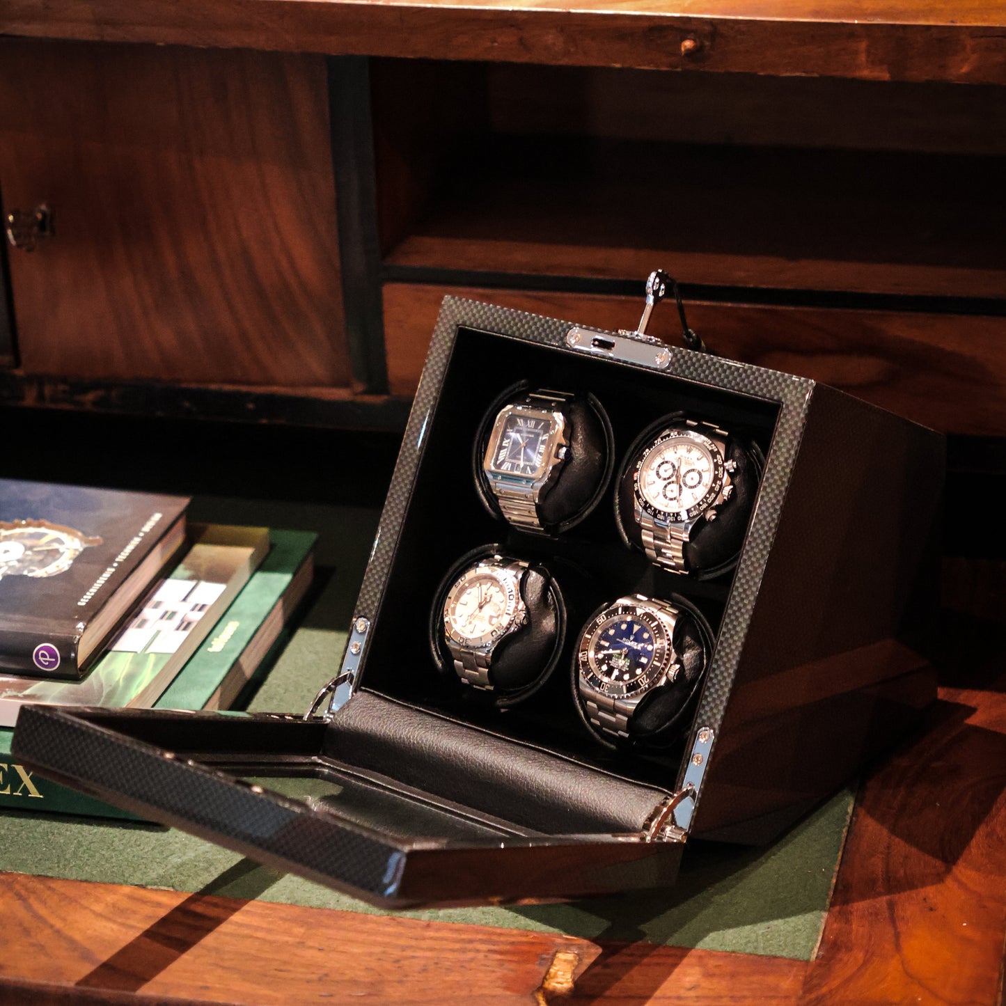 LW14 Watch Winder 4 Watches – Carbon Fiber - Leader