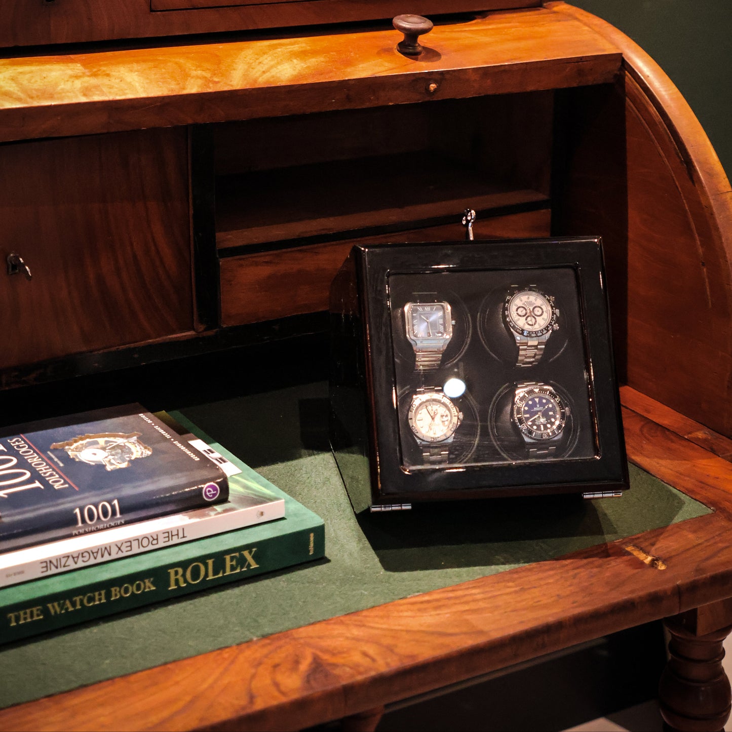 LW44 Watch Winder 4 Watches – Gloss Black - Leader