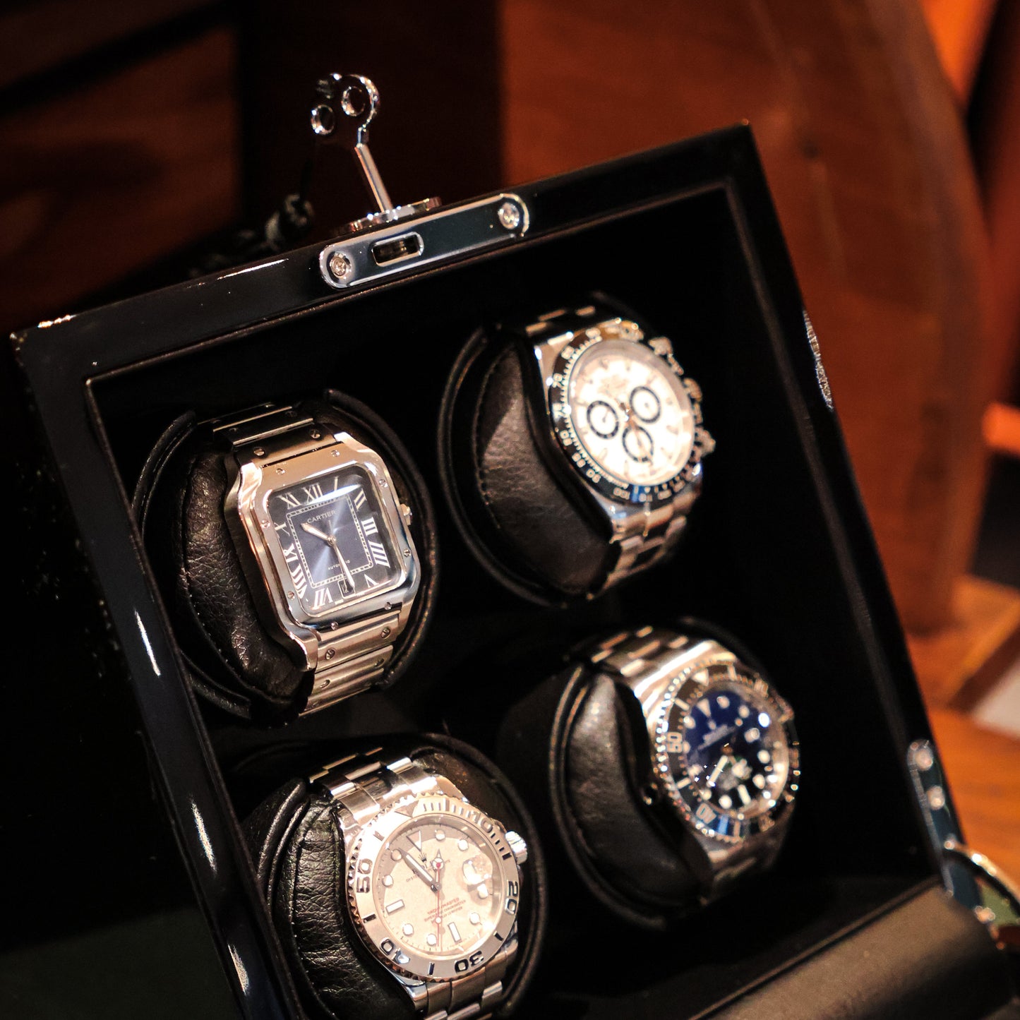 LW44 Watch Winder 4 Watches – Gloss Black - Leader