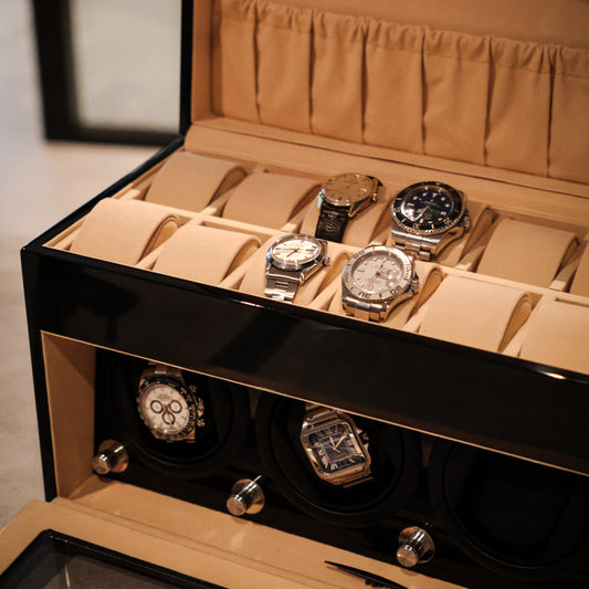 LW137 Watch Winder Box – Gloss Black & Camel Velvet - Leader